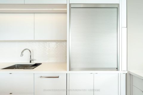 Photo 14 at Sph5304 - 65 Bremner Boulevard, Waterfront Communities C1, Toronto