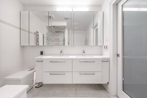 Photo 26 at Sph5304 - 65 Bremner Boulevard, Waterfront Communities C1, Toronto