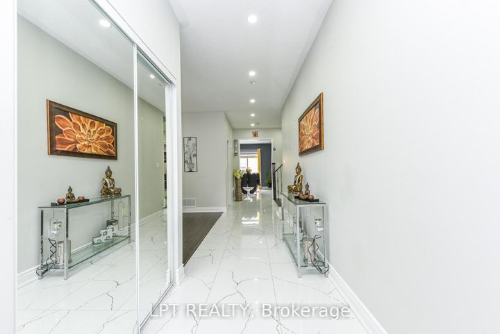 Photo 7 at 7 Chapparal Drive, Wellington, Brampton