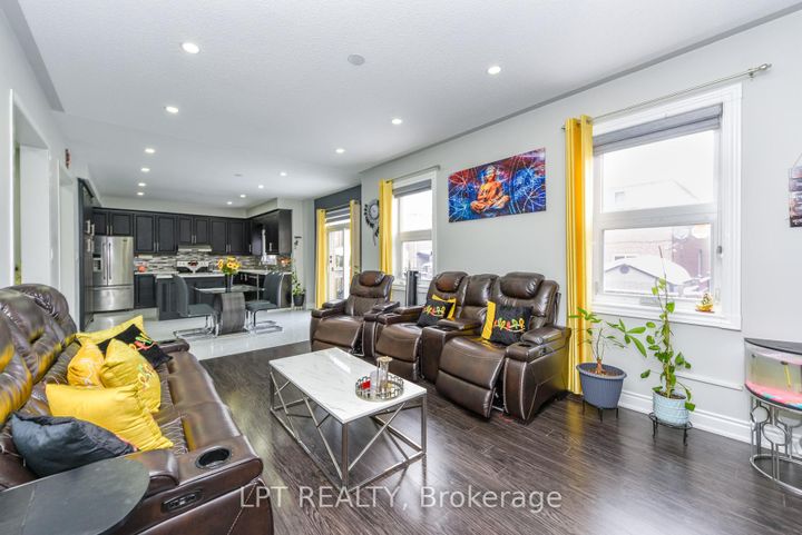 Photo 12 at 7 Chapparal Drive, Wellington, Brampton