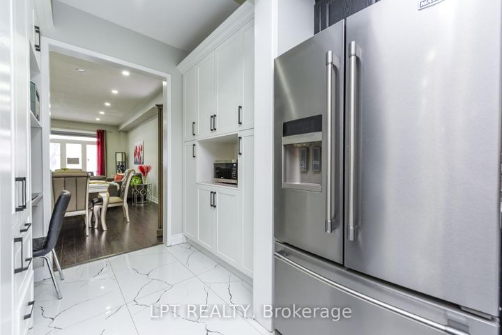 Photo 15 at 7 Chapparal Drive, Wellington, Brampton