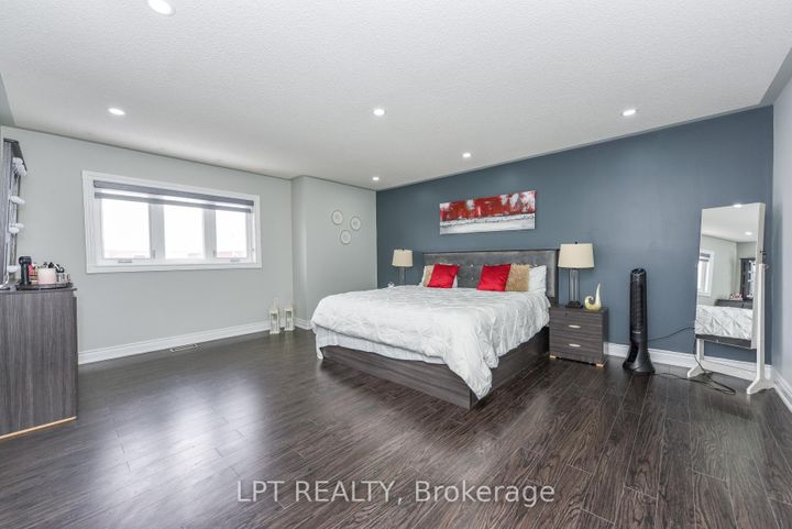 Photo 29 at 7 Chapparal Drive, Wellington, Brampton