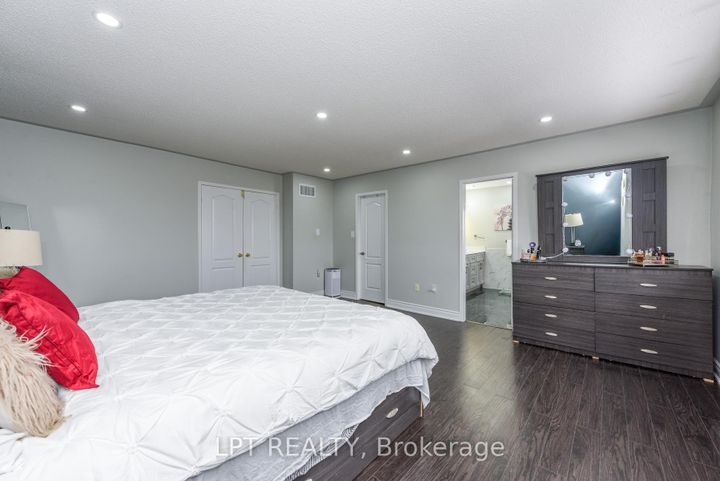 Photo 30 at 7 Chapparal Drive, Wellington, Brampton