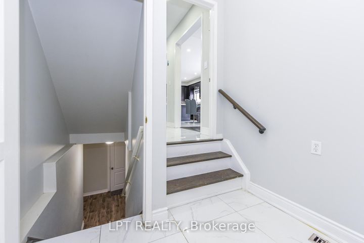 Photo 34 at 7 Chapparal Drive, Wellington, Brampton