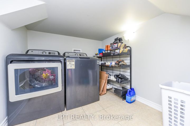 Photo 36 at 7 Chapparal Drive, Wellington, Brampton