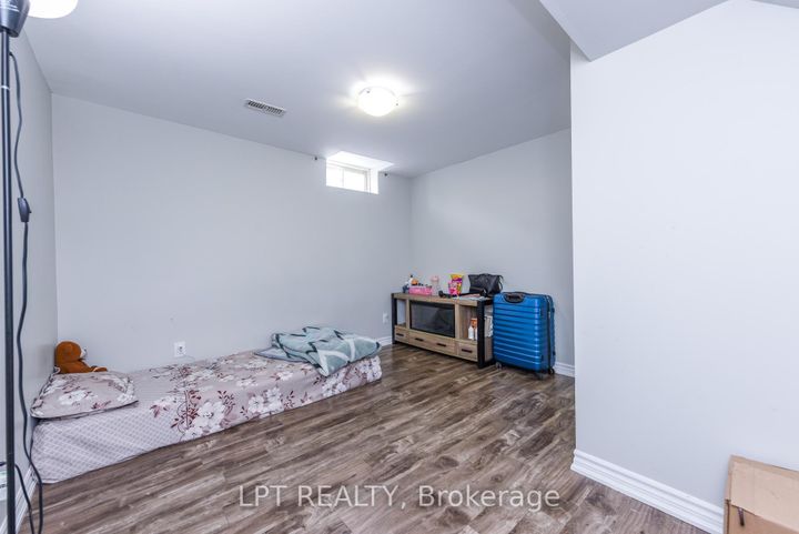 Photo 39 at 7 Chapparal Drive, Wellington, Brampton