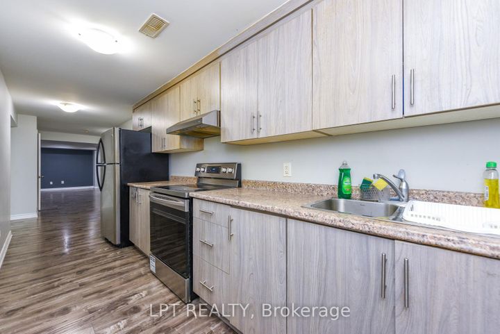 Photo 42 at 7 Chapparal Drive, Wellington, Brampton