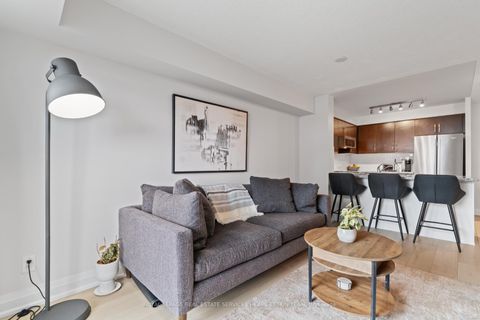 Photo 8 at 606 - 3 Michael Power Place, City Centre West, Toronto