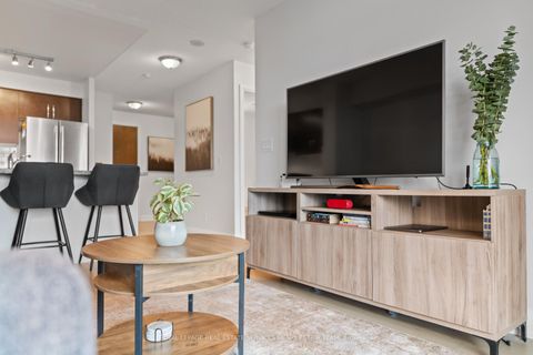 Photo 9 at 606 - 3 Michael Power Place, City Centre West, Toronto