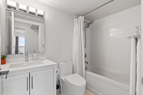 Photo 16 at 606 - 3 Michael Power Place, City Centre West, Toronto