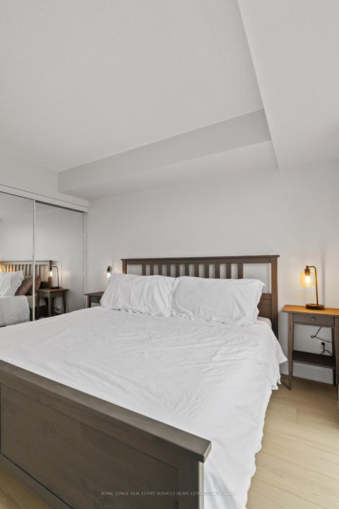 Photo 19 at 606 - 3 Michael Power Place, City Centre West, Toronto