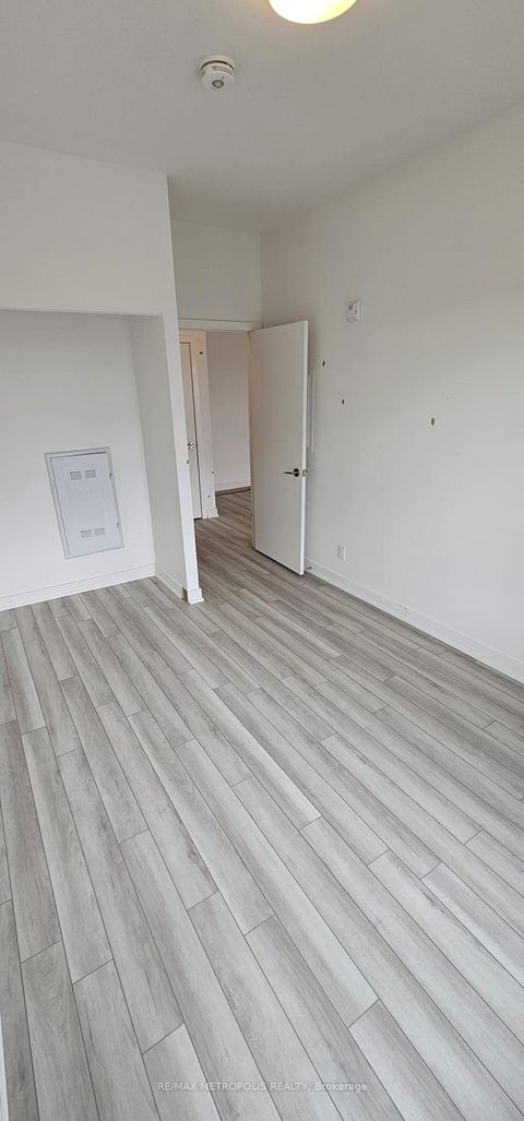 Photo 13 at 901 - 55 Clarington Boulevard, Bowmanville, Clarington