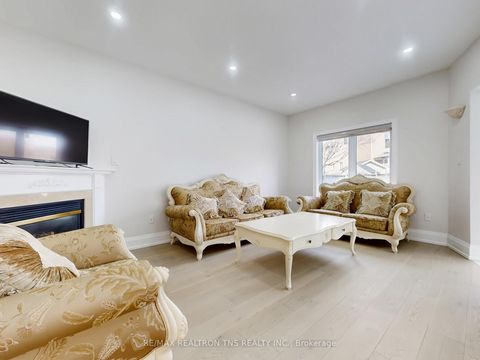 Photo 3 at 77 Frank Endean Road, Rouge Woods, Richmond Hill