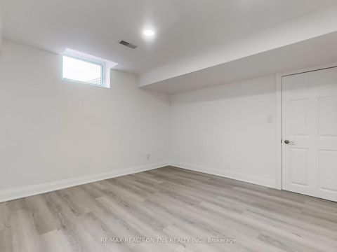 Photo 42 at 77 Frank Endean Road, Rouge Woods, Richmond Hill