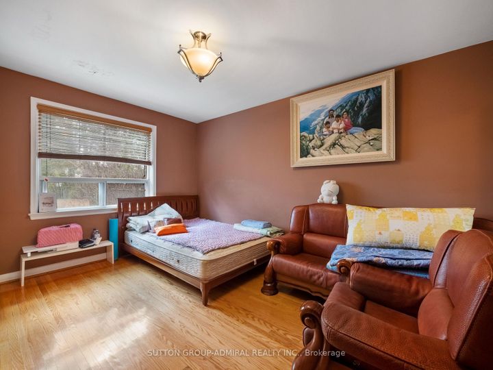 Photo 14 at 45 Northwood Drive, Newtonbrook East, Toronto