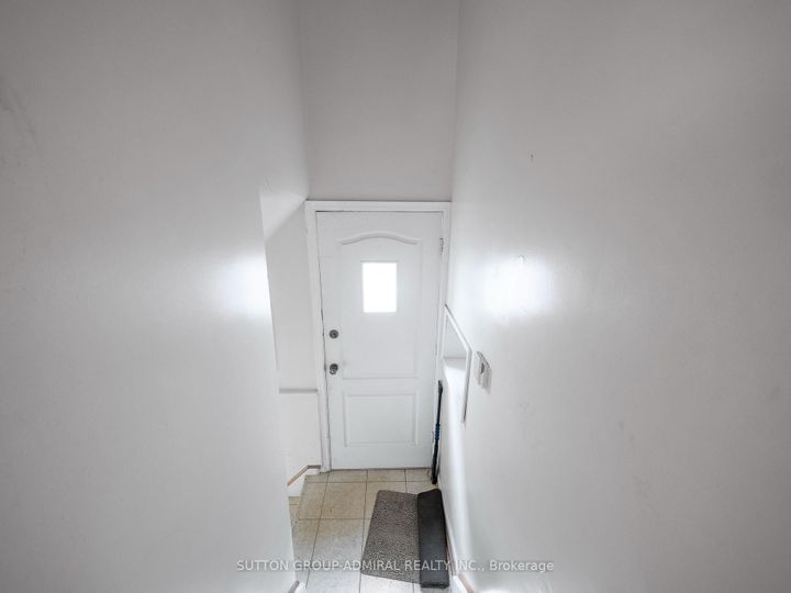 Photo 17 at 45 Northwood Drive, Newtonbrook East, Toronto