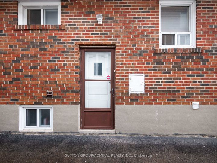 Photo 18 at 45 Northwood Drive, Newtonbrook East, Toronto