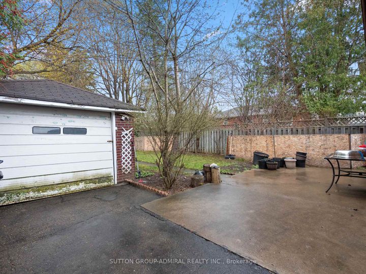 Photo 19 at 45 Northwood Drive, Newtonbrook East, Toronto