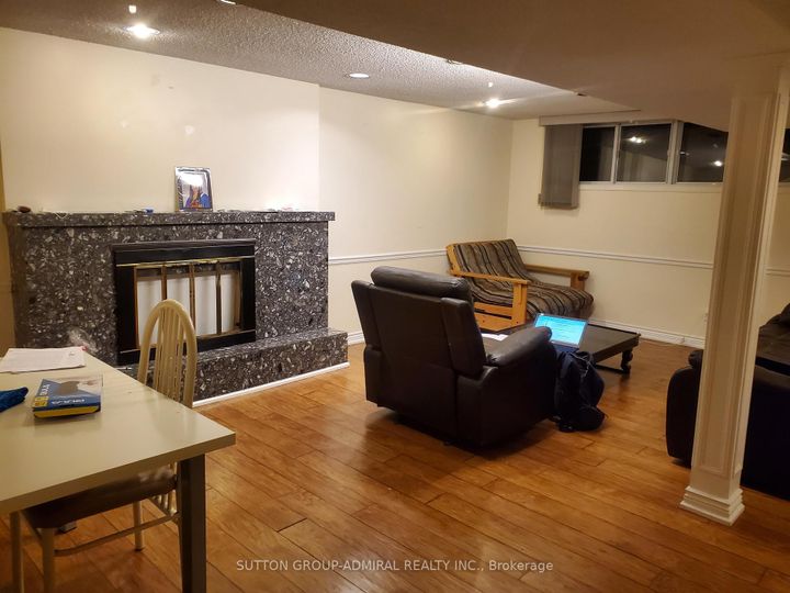 Photo 23 at 45 Northwood Drive, Newtonbrook East, Toronto