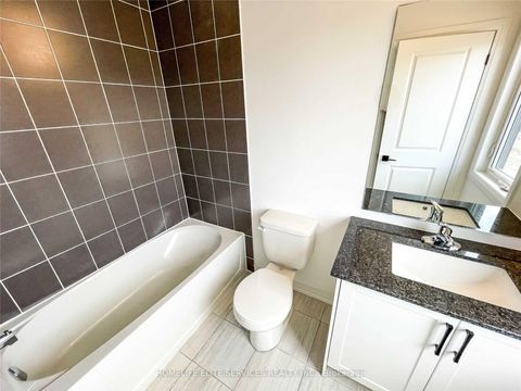 Photo 9 at 58 Fairlane Avenue, Painswick South, Barrie