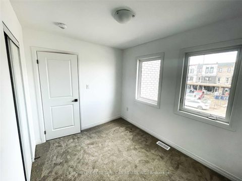 Photo 13 at 58 Fairlane Avenue, Painswick South, Barrie