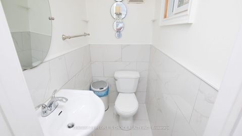 Photo 17 at 54 - 3525 Brandon Gate, Malton, Mississauga