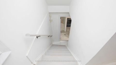 Photo 37 at 54 - 3525 Brandon Gate, Malton, Mississauga