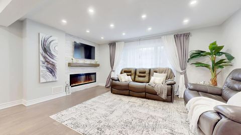 Photo 10 at 78 - 2440 Bromsgrove Road, Clarkson, Mississauga