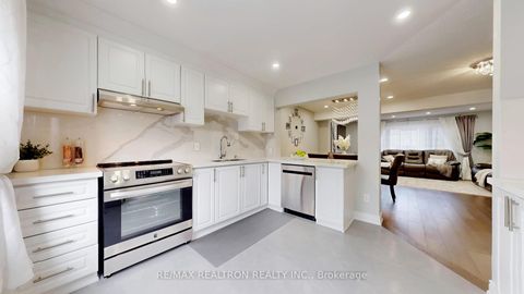 Photo 18 at 78 - 2440 Bromsgrove Road, Clarkson, Mississauga