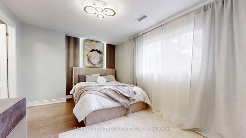 Photo 25 at 78 - 2440 Bromsgrove Road, Clarkson, Mississauga