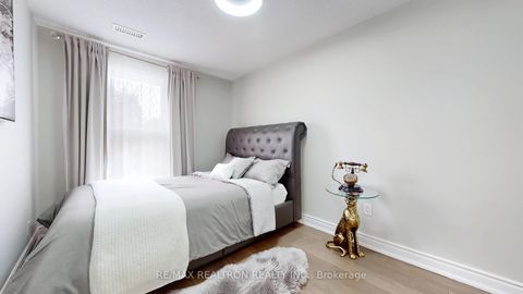 Photo 31 at 78 - 2440 Bromsgrove Road, Clarkson, Mississauga