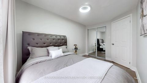 Photo 32 at 78 - 2440 Bromsgrove Road, Clarkson, Mississauga