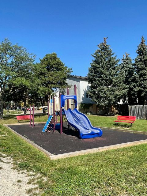 Photo 44 at 78 - 2440 Bromsgrove Road, Clarkson, Mississauga