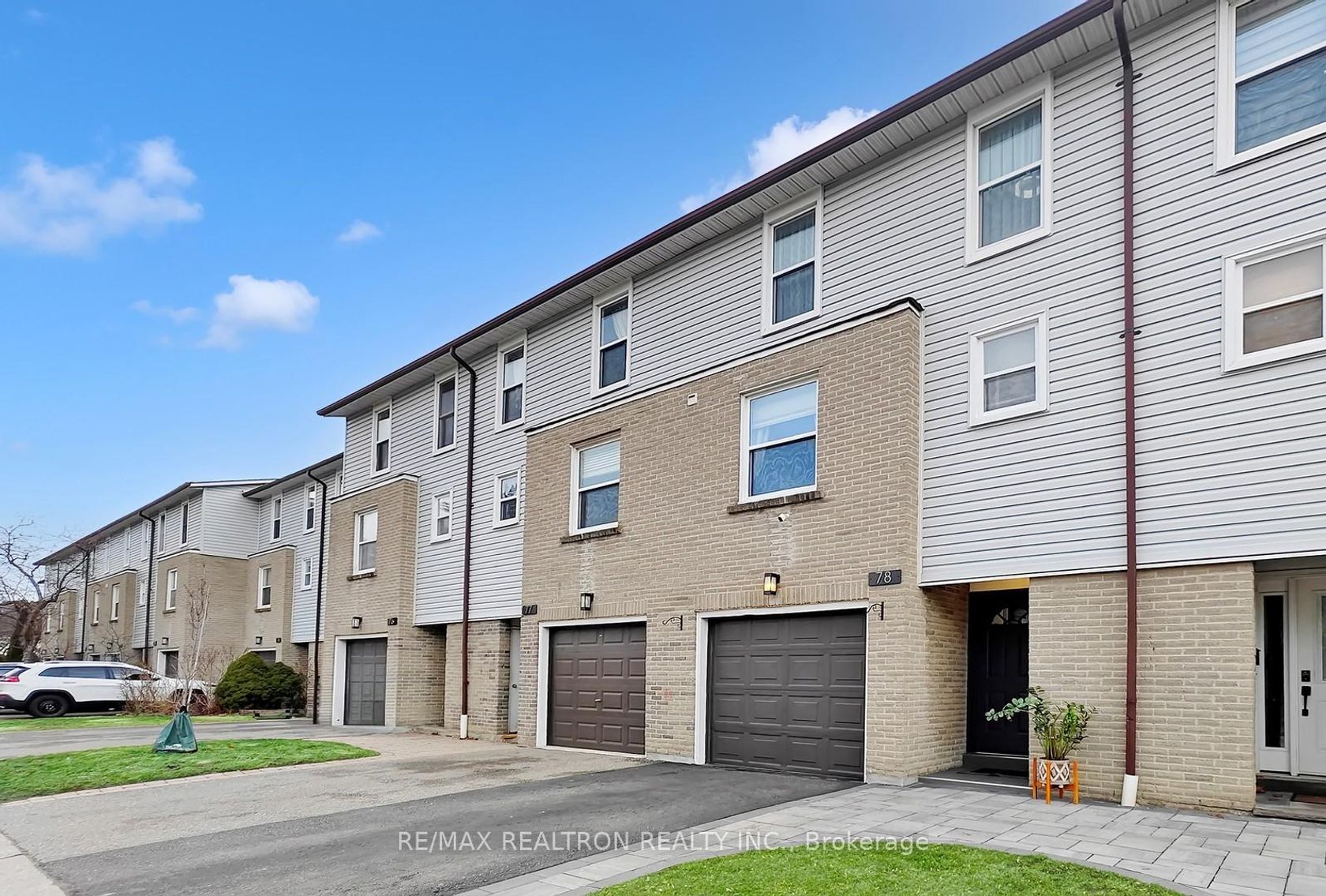 78 - 2440 Bromsgrove Road, Clarkson, Mississauga photo number 2