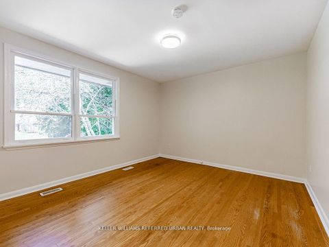 Photo 11 at 15 York Valley Crescent, York Mills, Toronto