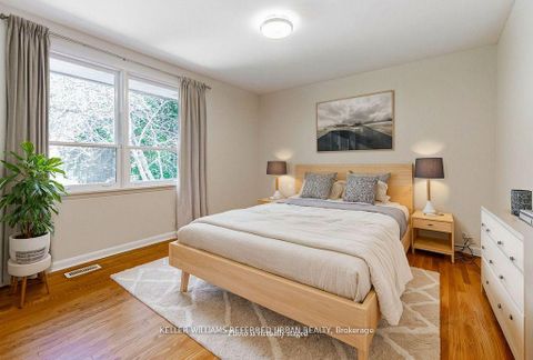 Photo 15 at 15 York Valley Crescent, York Mills, Toronto