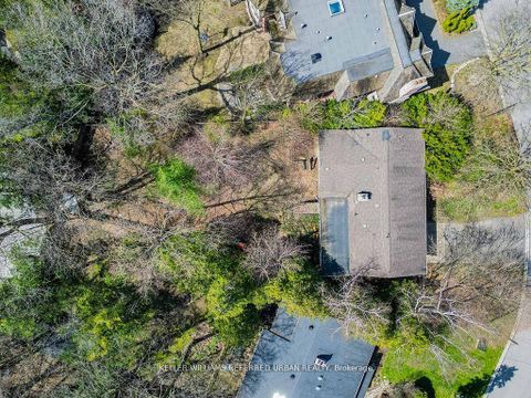 Photo 32 at 15 York Valley Crescent, York Mills, Toronto