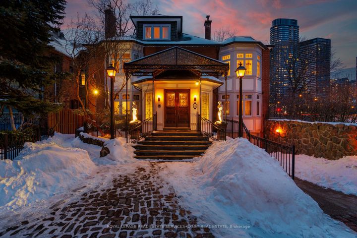 Photo 0 at 5 Castle Frank Crescent, Moore Park, Toronto