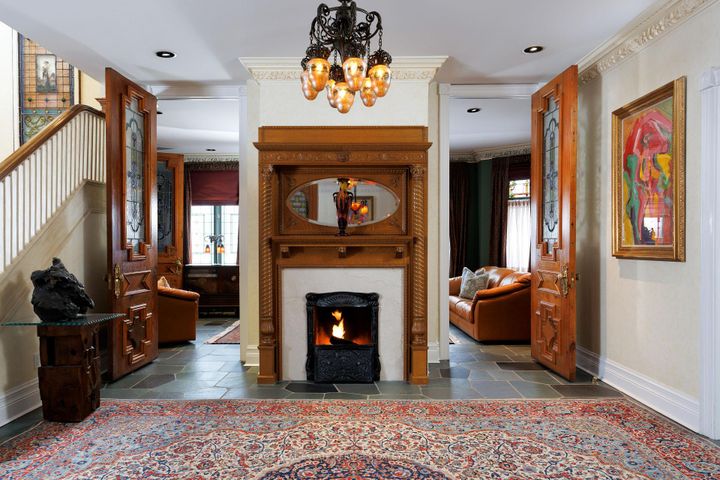 Photo 2 at 5 Castle Frank Crescent, Moore Park, Toronto