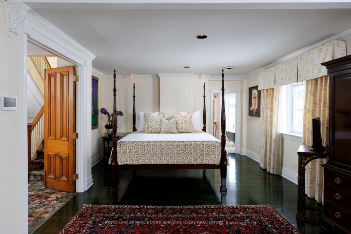 Photo 17 at 5 Castle Frank Crescent, Moore Park, Toronto