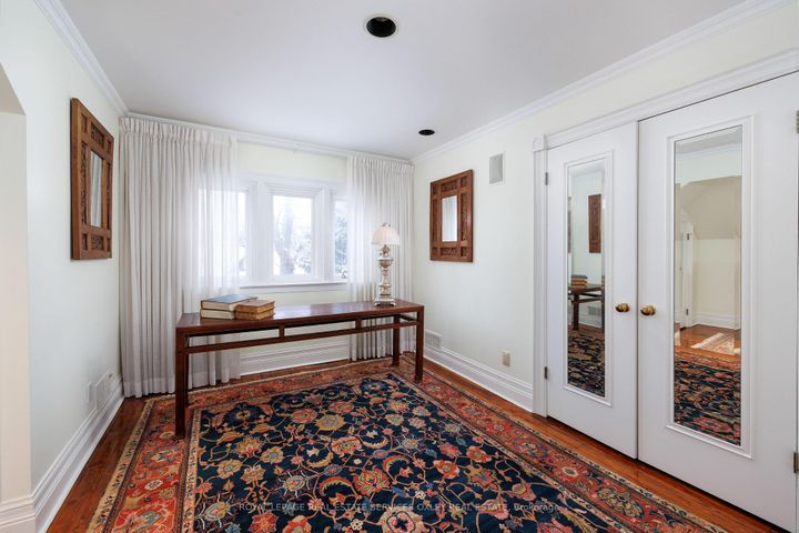 Photo 28 at 5 Castle Frank Crescent, Moore Park, Toronto