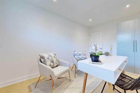 Photo 16 at 219 Beechy Drive, Crosby, Richmond Hill