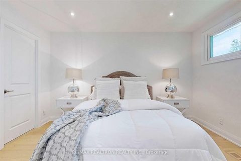 Photo 18 at 219 Beechy Drive, Crosby, Richmond Hill