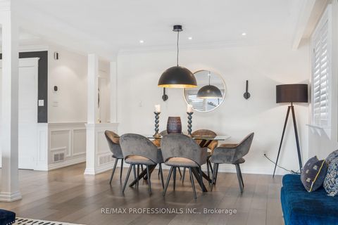 Photo 9 at 39 Norbert Crescent, West Deane, Toronto