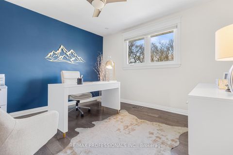 Photo 17 at 39 Norbert Crescent, West Deane, Toronto