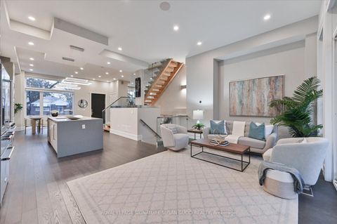 Photo 12 at 18 Ferris Road, Parkview, Toronto