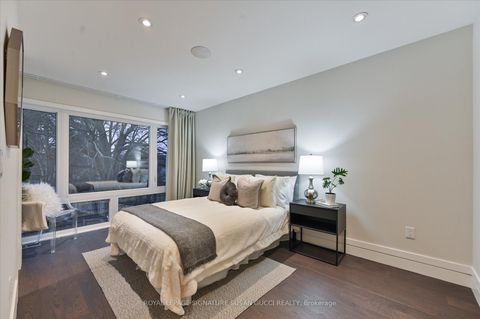 Photo 27 at 18 Ferris Road, Parkview, Toronto