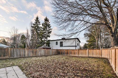 Photo 44 at 18 Ferris Road, Parkview, Toronto