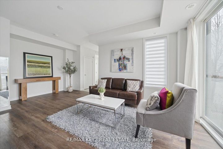 Photo 4 at 113 - 1555 Kingston Road, Town Centre, Pickering