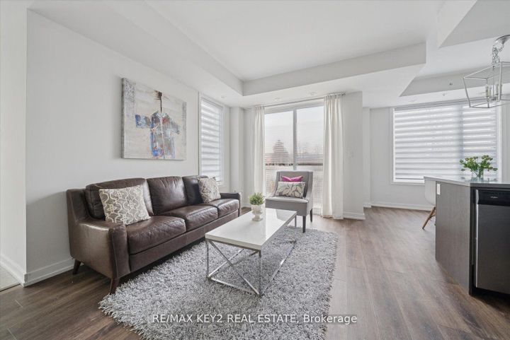 Photo 5 at 113 - 1555 Kingston Road, Town Centre, Pickering